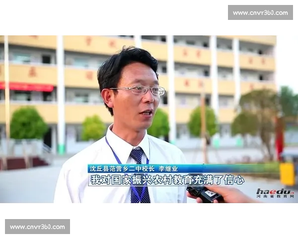 从 “奇男子” 到 “白发引路人”:楼丝线下见李飞的情感变迁 从 “奇男子” 到 “白发引路人”:楼丝线下见李飞的情感变迁